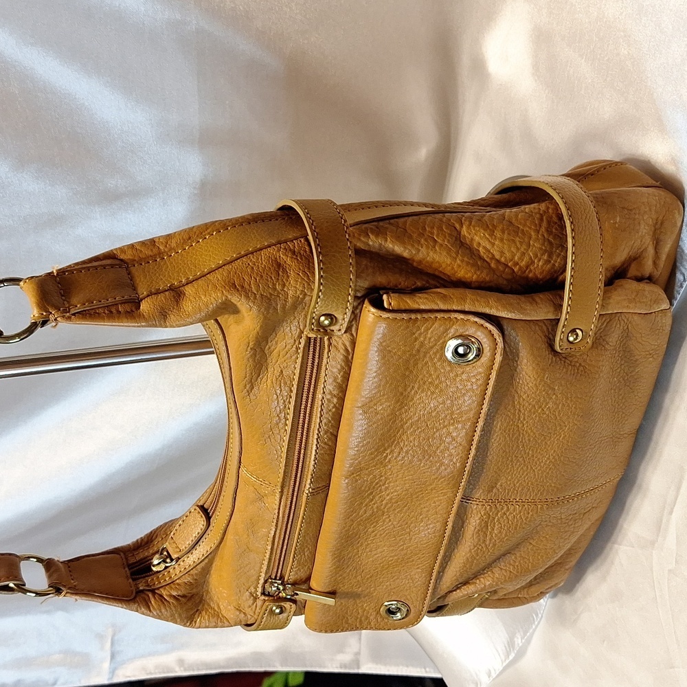 Tan Leather Shoulder Bag - Picture 2 of 12
